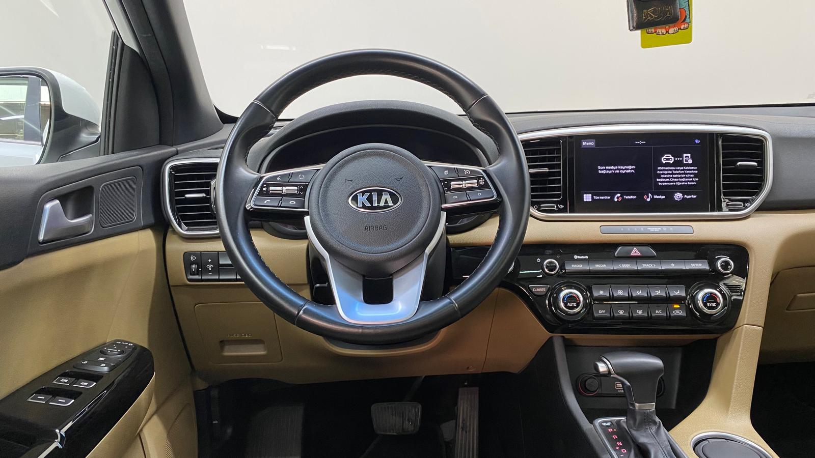 KIA SPORTAGE 7
